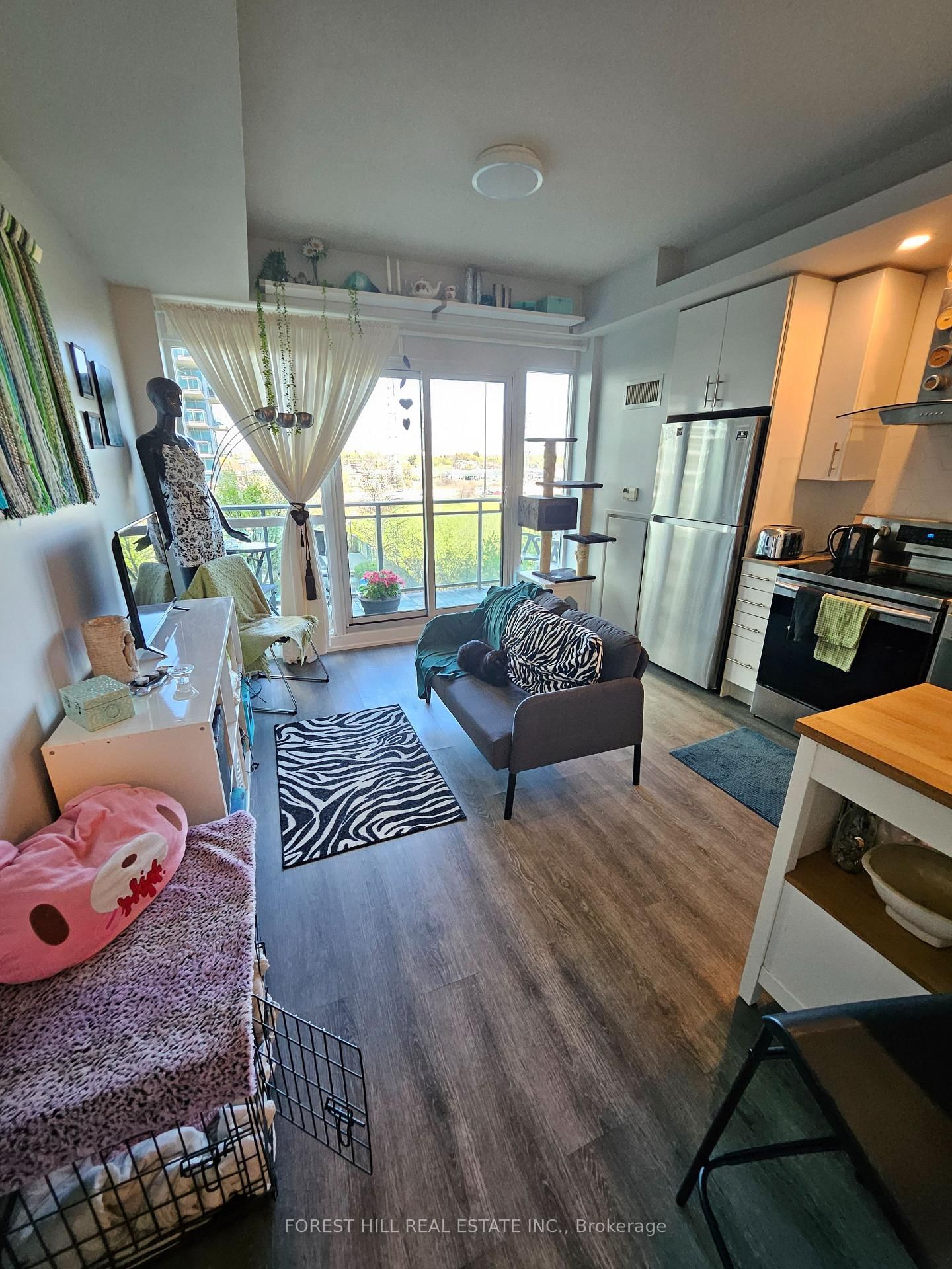 165 Legion Road N • #623 • Toronto, ON photo 8