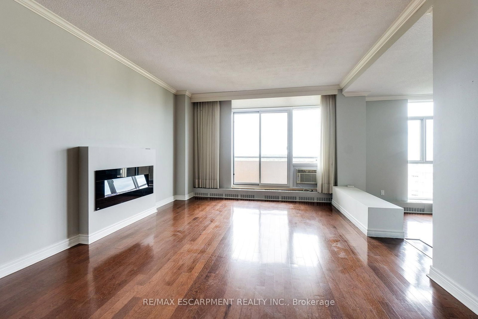 5250 Lakeshore Road • #1207 • Burlington, ON photo 12
