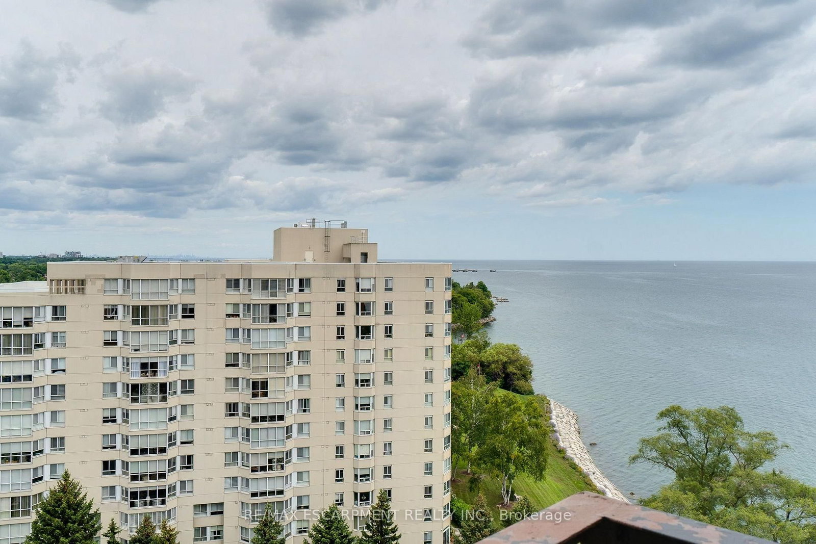 5250 Lakeshore Road • #1207 • Burlington, ON photo 29