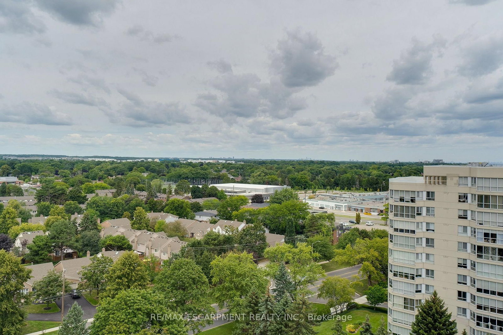 5250 Lakeshore Road • #1207 • Burlington, ON photo 32
