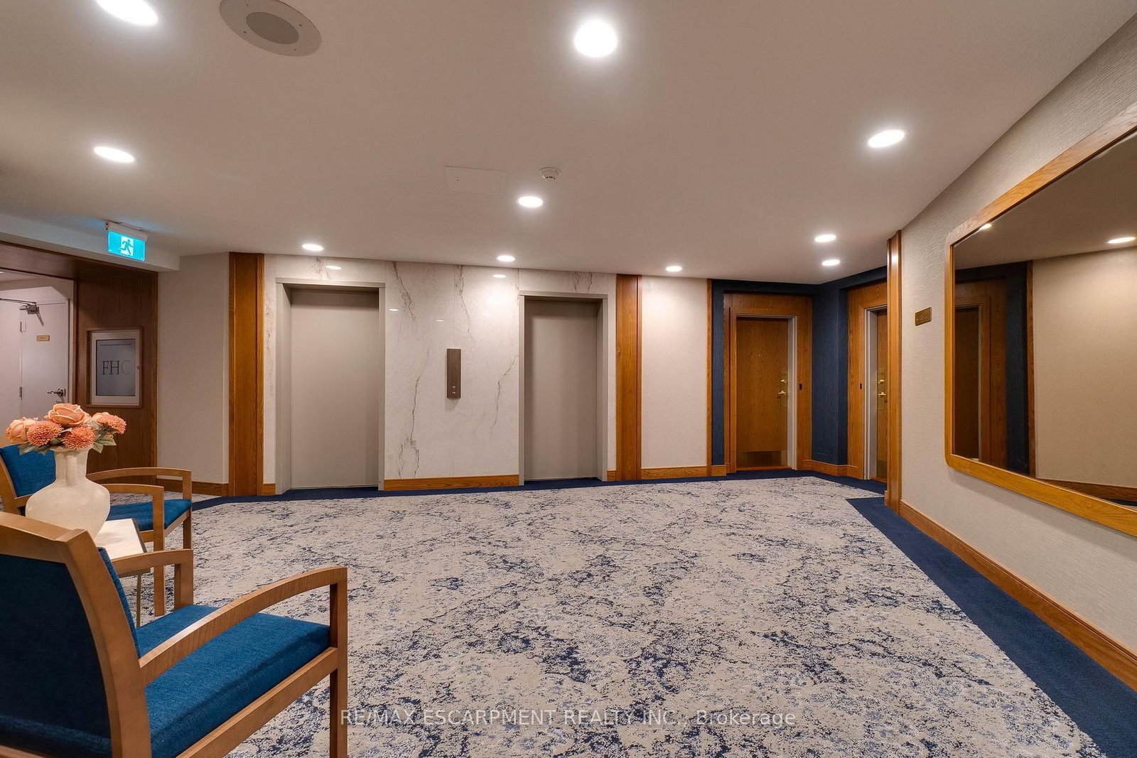 5250 Lakeshore Road • #1207 • Burlington, ON photo 35