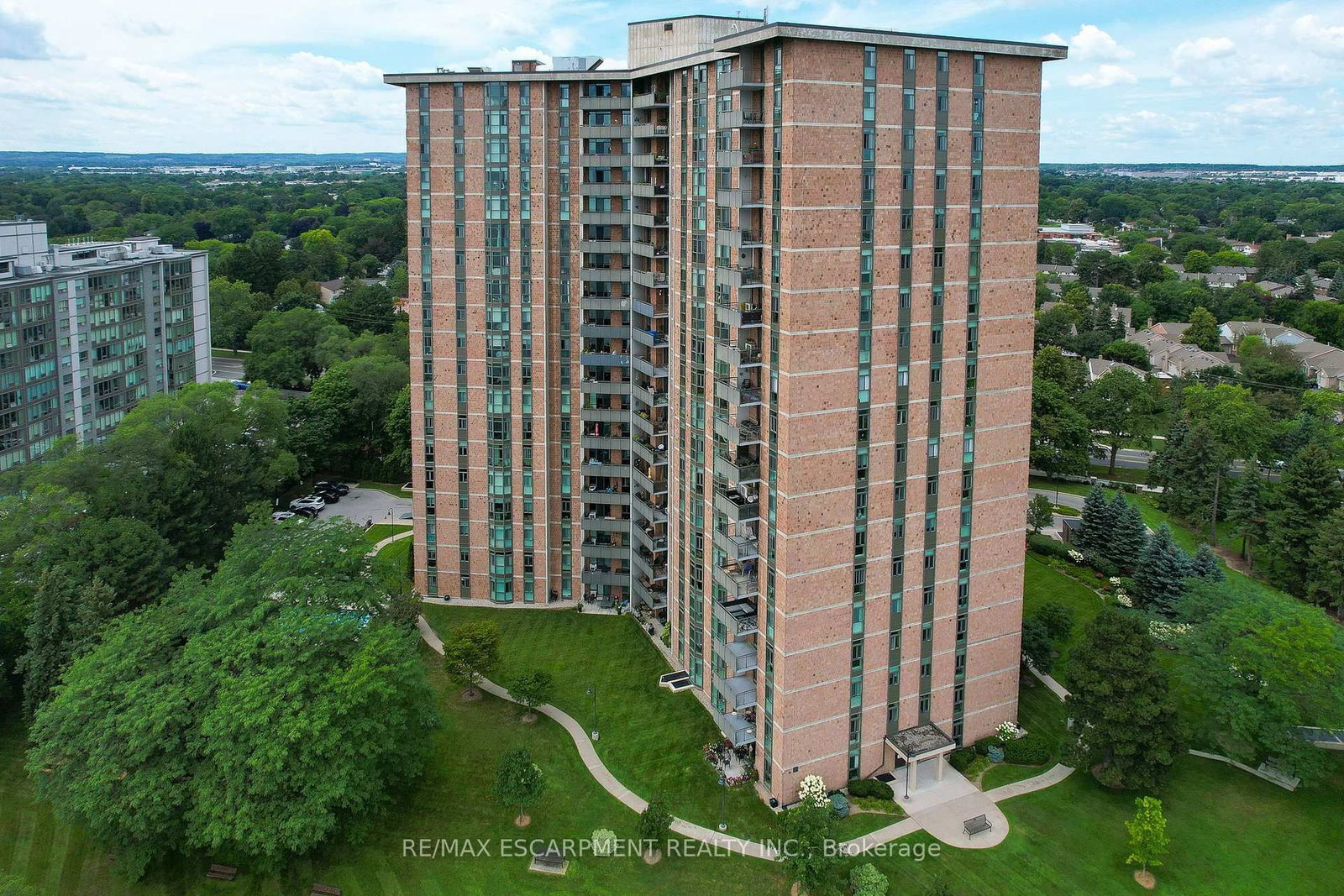 5250 Lakeshore Road • #1207 • Burlington, ON photo 45