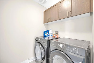 66 Settlers Oakville,ON L6H 0Y8 — Photo 25
