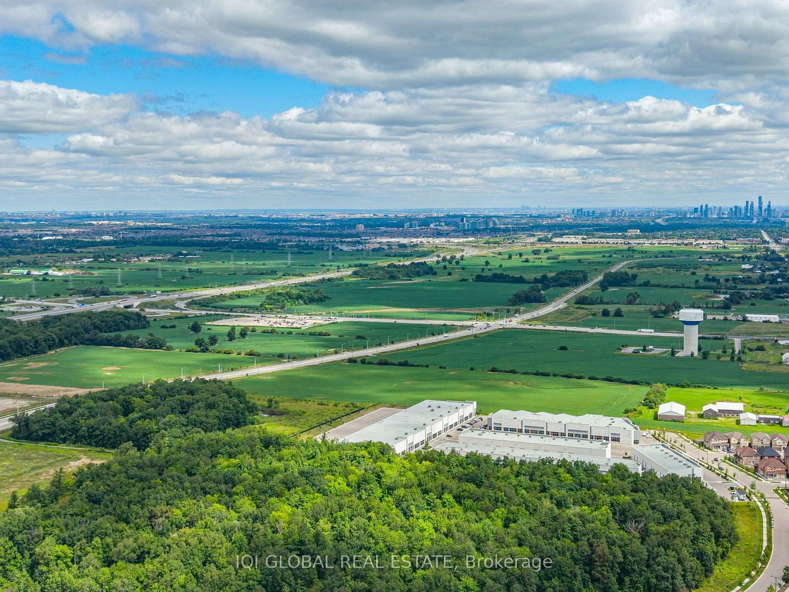 66 Settlers Road E • Oakville, ON photo 41