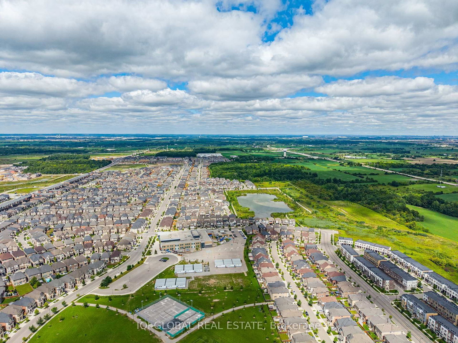 66 Settlers Road E • Oakville, ON photo 44