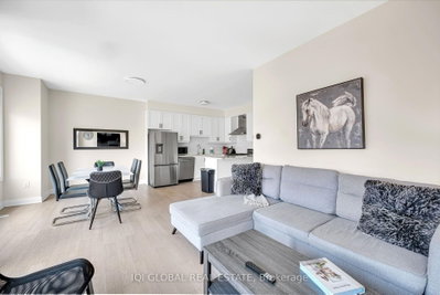 66 Settlers Road E • Oakville, ON photo 6