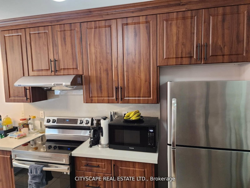 94 Unionville Brampton,ON L6P 2Z4 — Photo 5