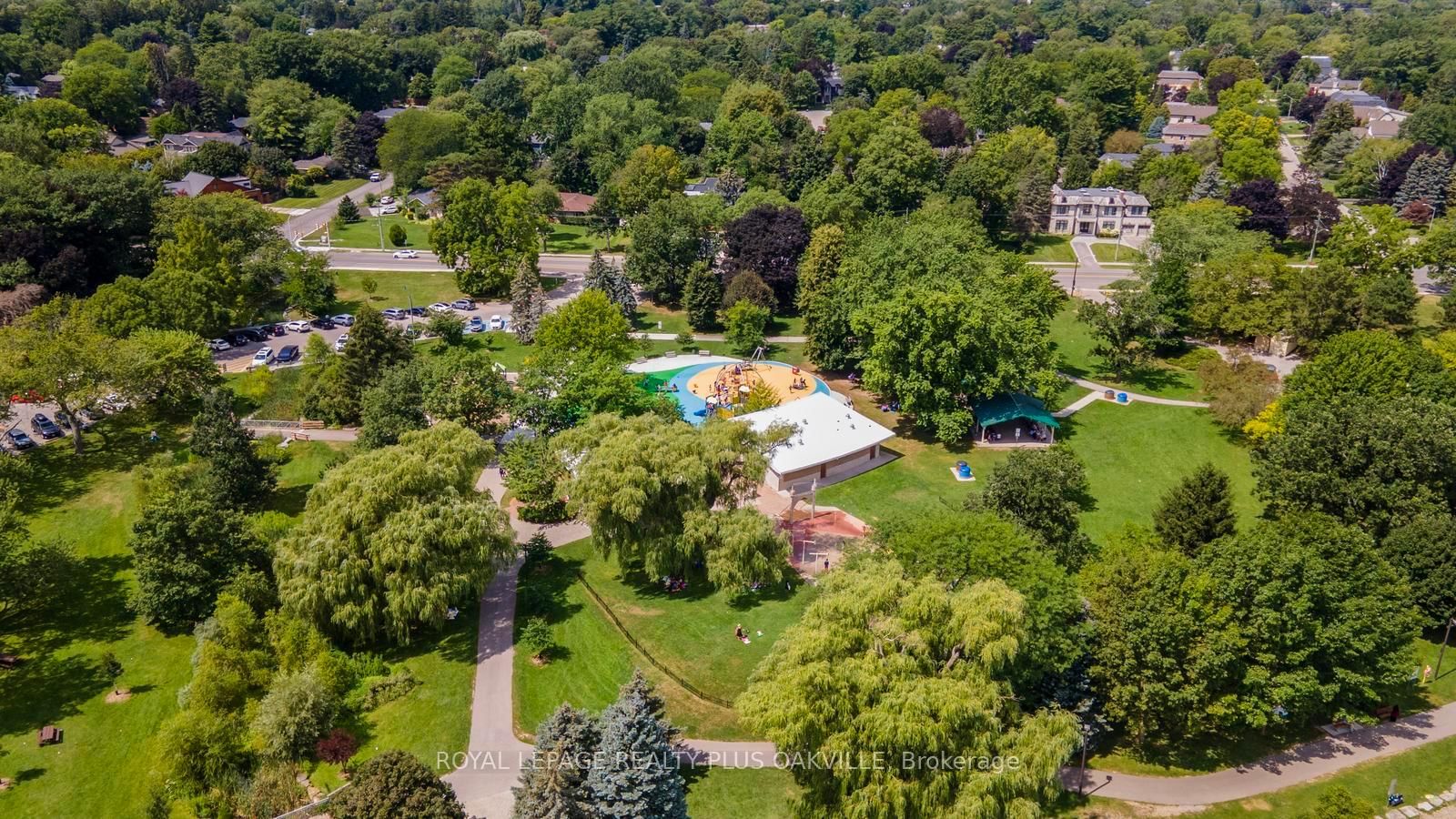 227 Sandwell Drive • Oakville, ON photo 15