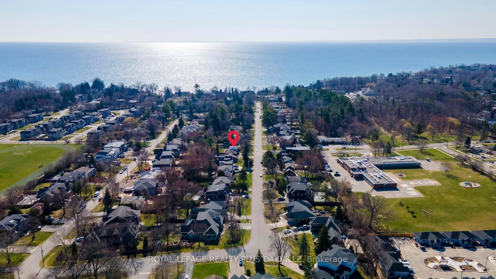 227 Sandwell Drive • Oakville, ON photo 21