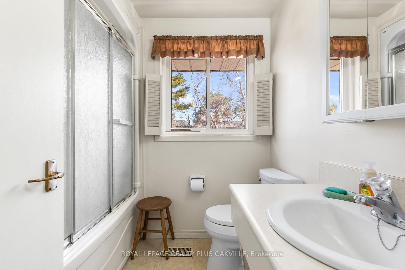 227 Sandwell Drive • Oakville, ON photo 31