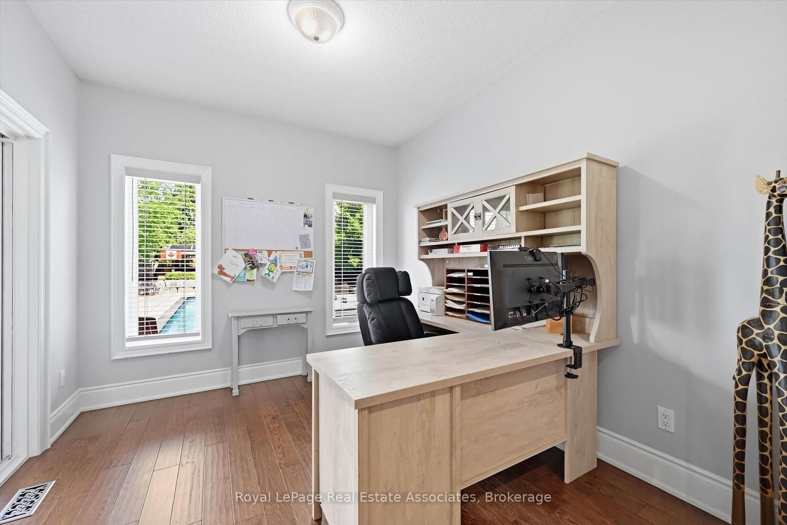 2312 Ridgeview Court • Burlington, ON photo 12