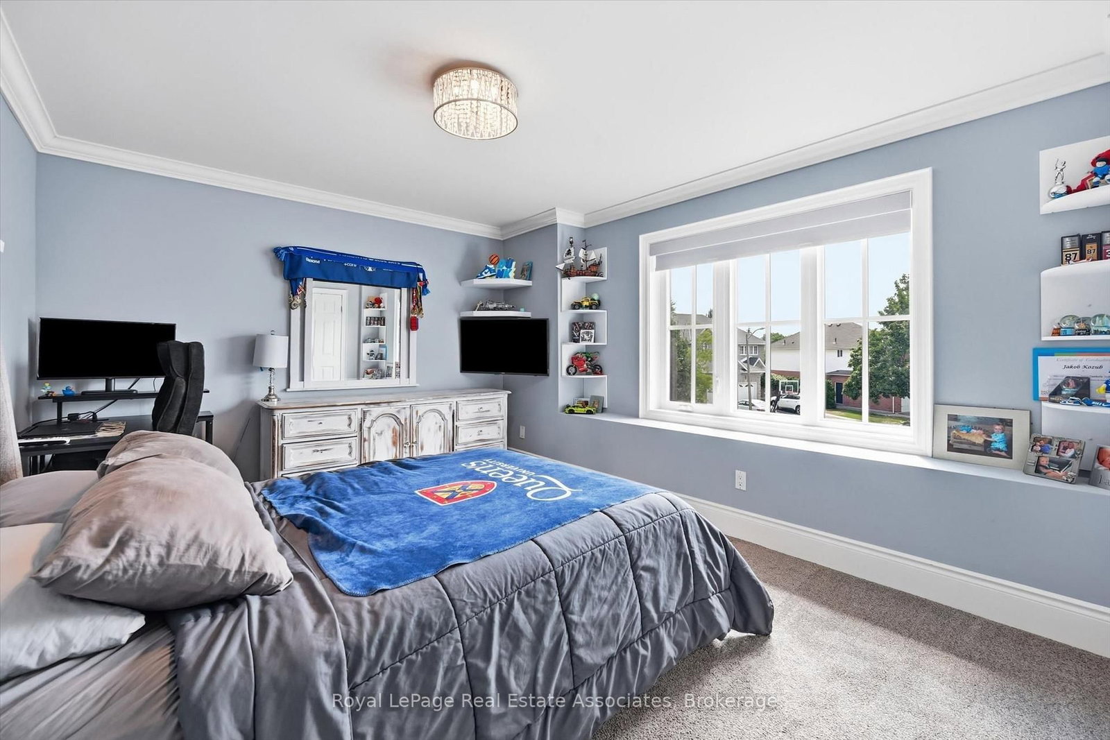 2312 Ridgeview Court • Burlington, ON photo 21
