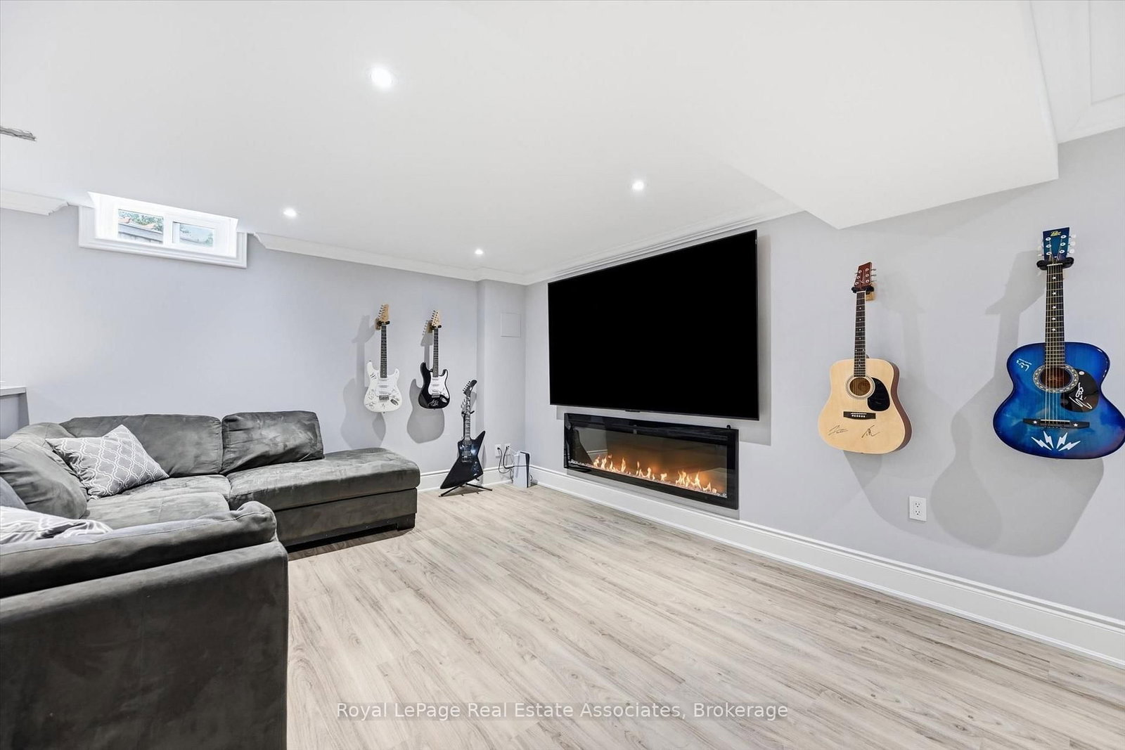 2312 Ridgeview Court • Burlington, ON photo 30