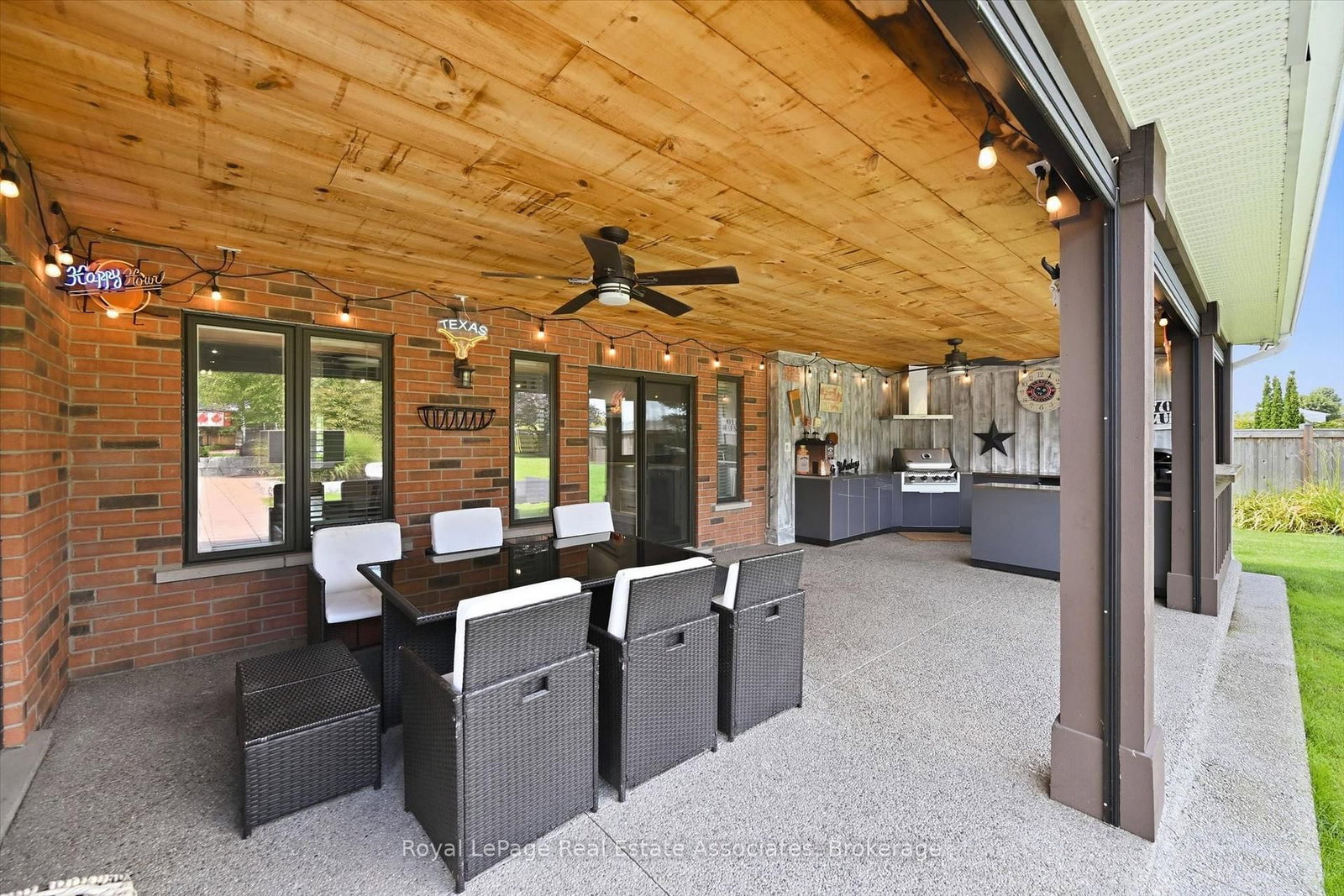 2312 Ridgeview Court • Burlington, ON photo 36