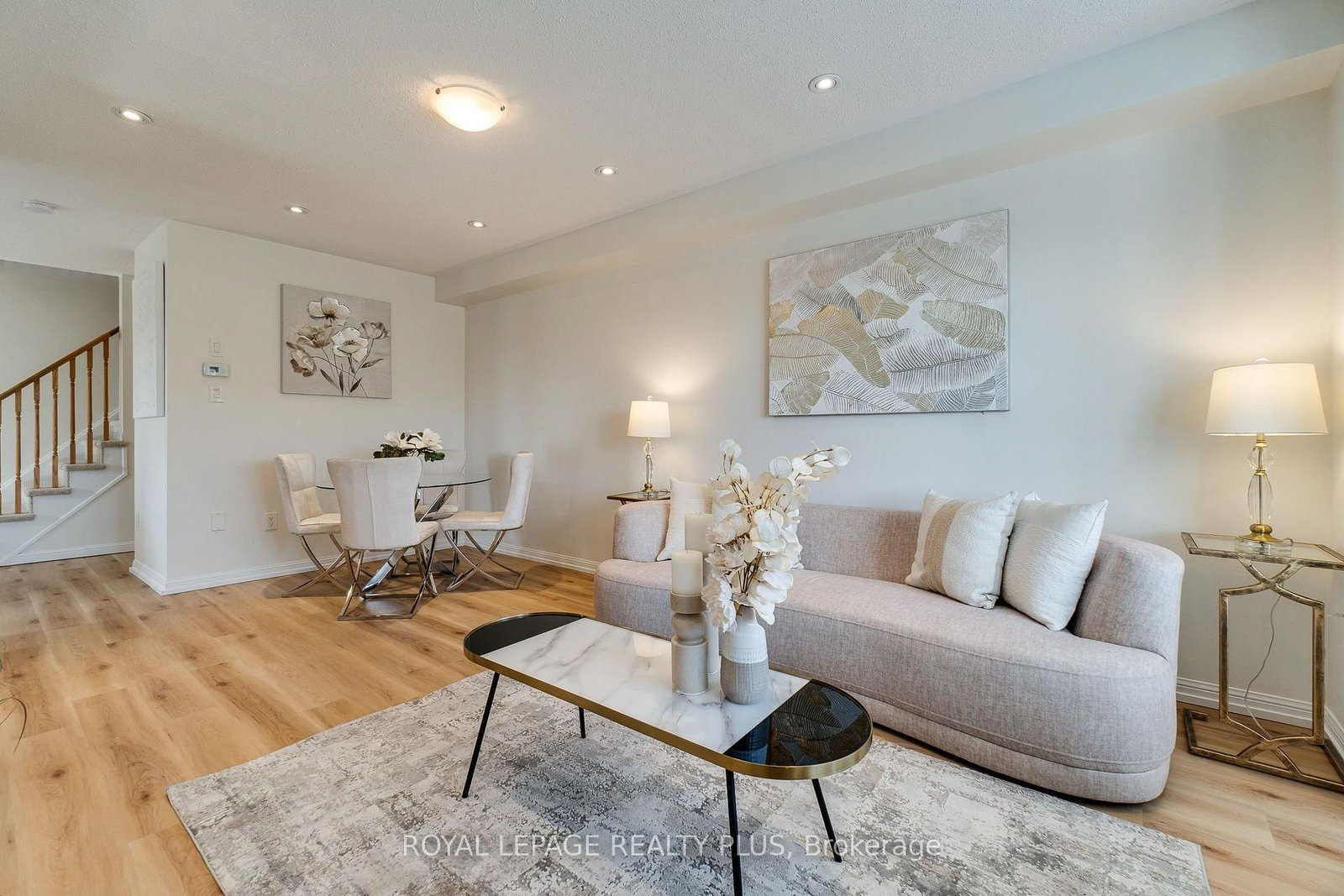 501 Cavanagh Lane • Milton, ON photo 6