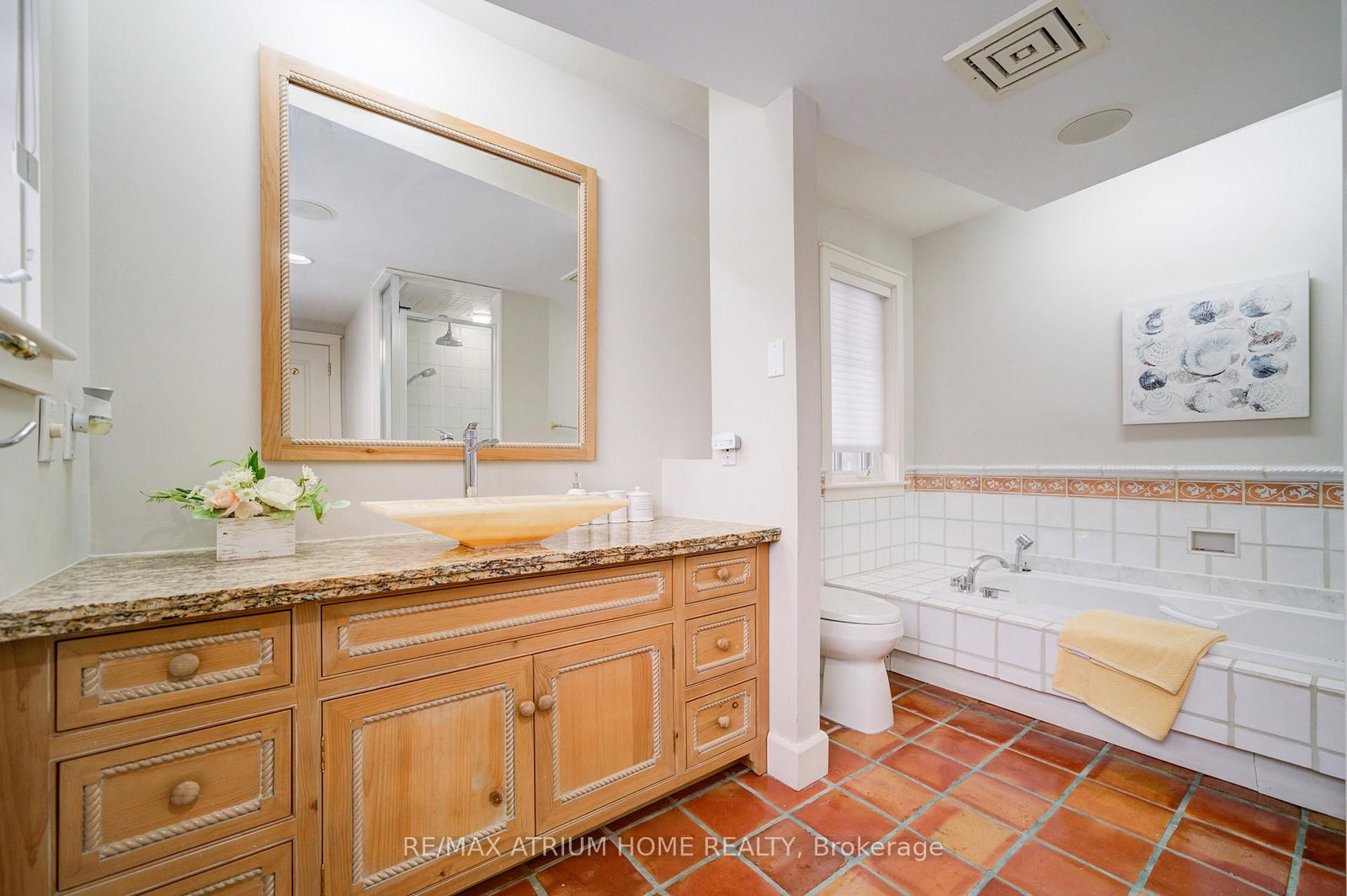 223 Trelawn Oakville,ON L6J 4R3 — Photo 15
