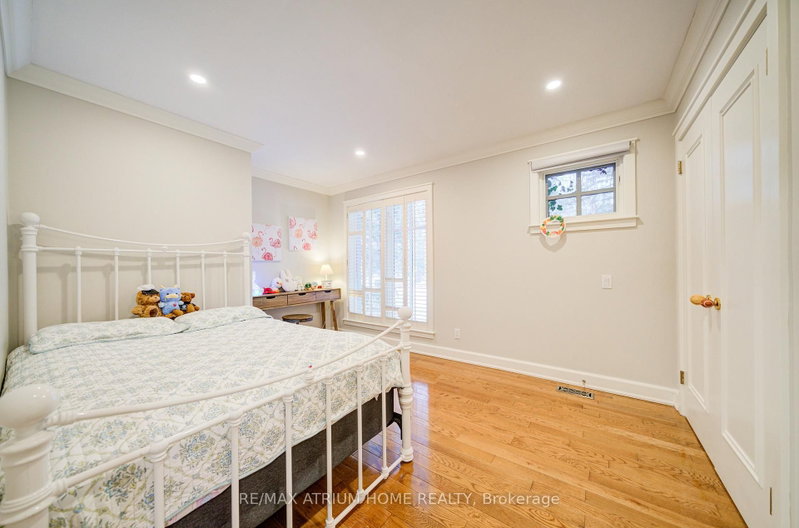 223 Trelawn Oakville,ON L6J 4R3 — Photo 21
