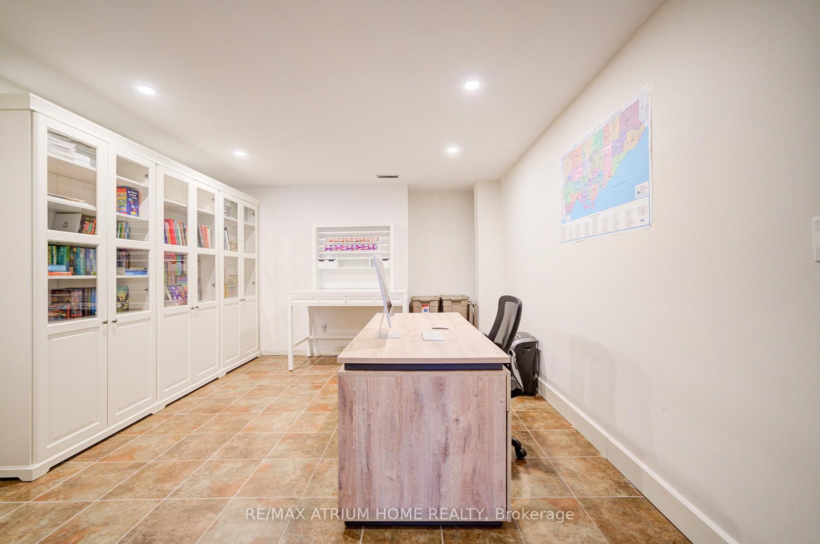 223 Trelawn Oakville,ON L6J 4R3 — Photo 24