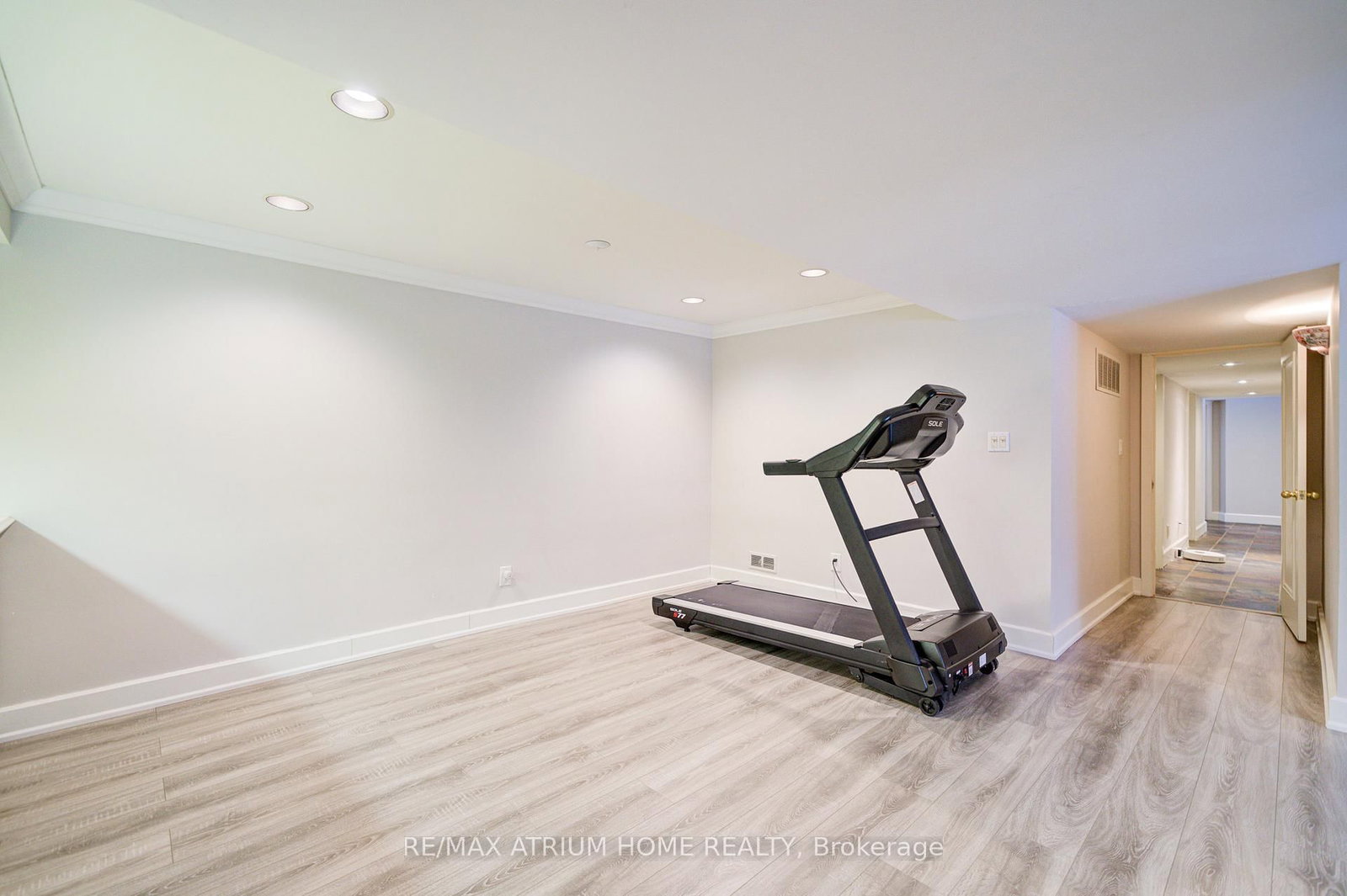 223 Trelawn Oakville,ON L6J 4R3 — Photo 28