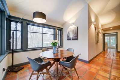 223 Trelawn Oakville,ON L6J 4R3 — Photo 9
