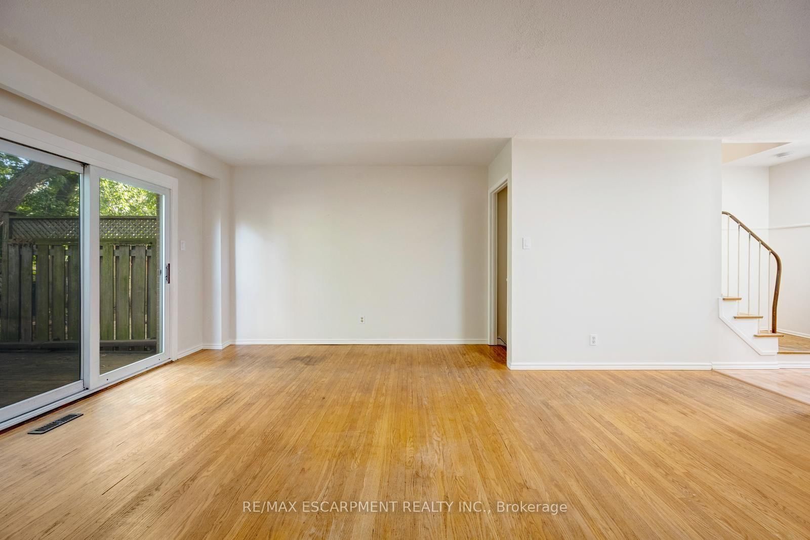 140 Ripley Court • #4 • Oakville, ON photo 16