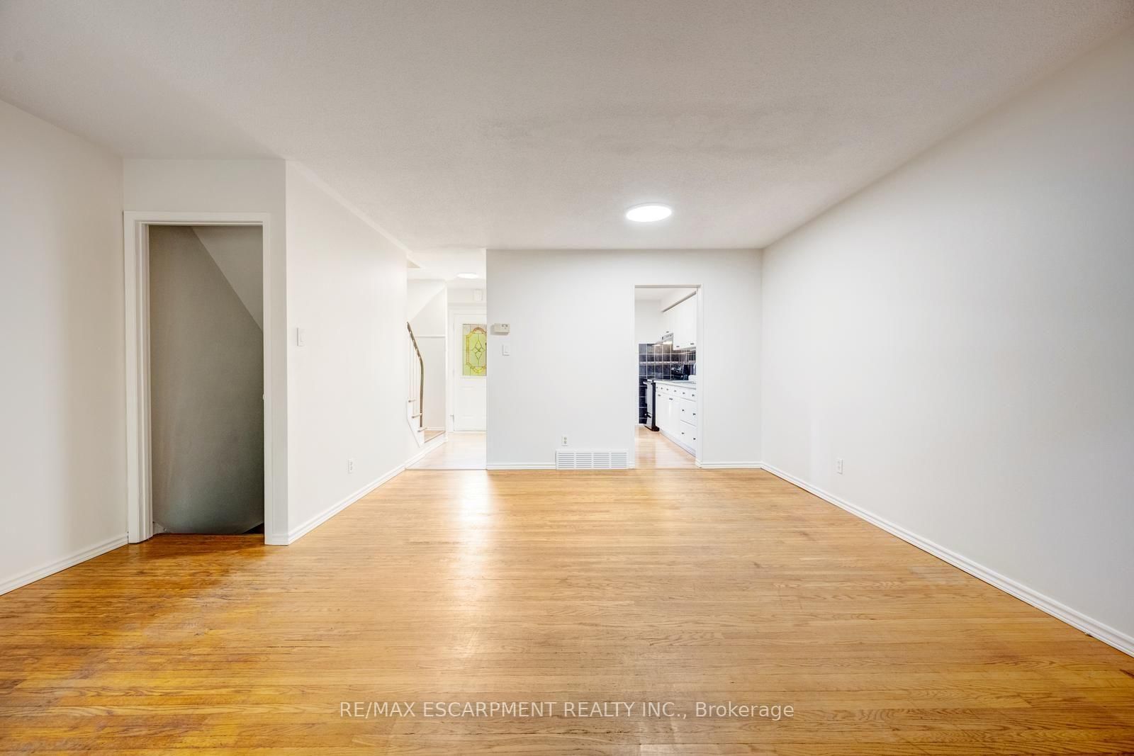 140 Ripley Court • #4 • Oakville, ON photo 18
