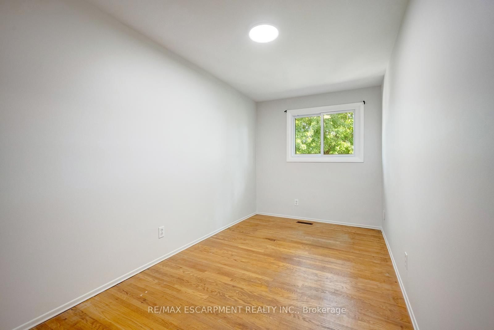140 Ripley Court • #4 • Oakville, ON photo 24