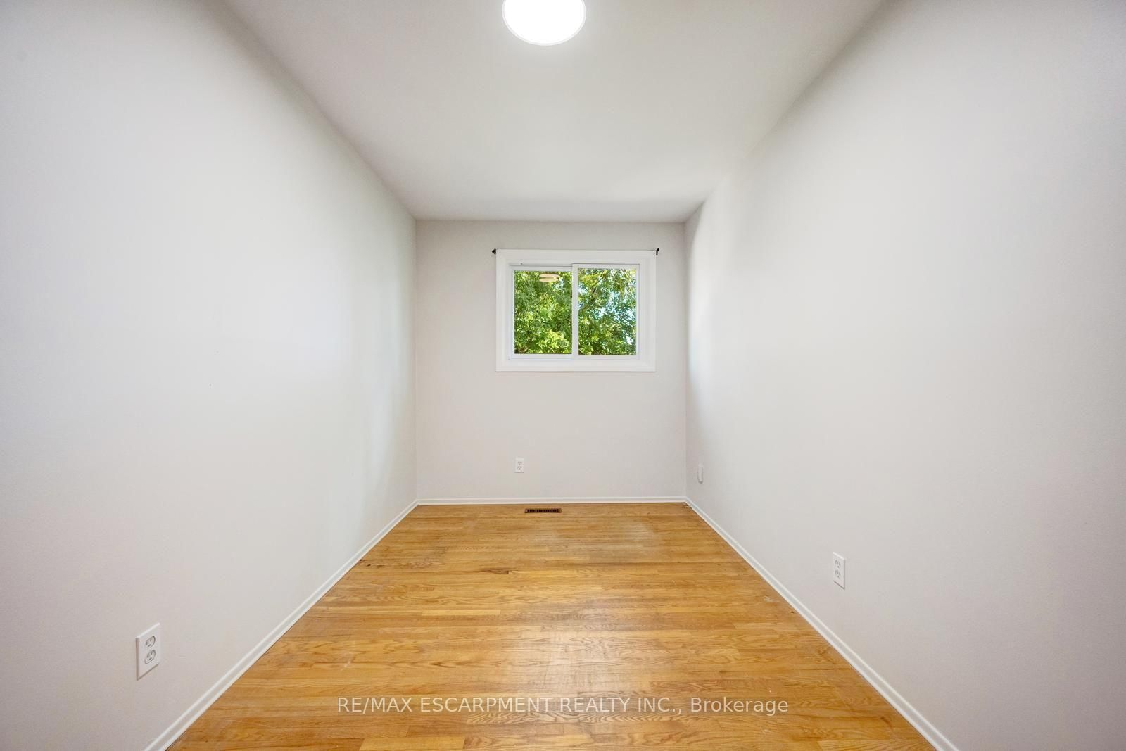 140 Ripley Court • #4 • Oakville, ON photo 27