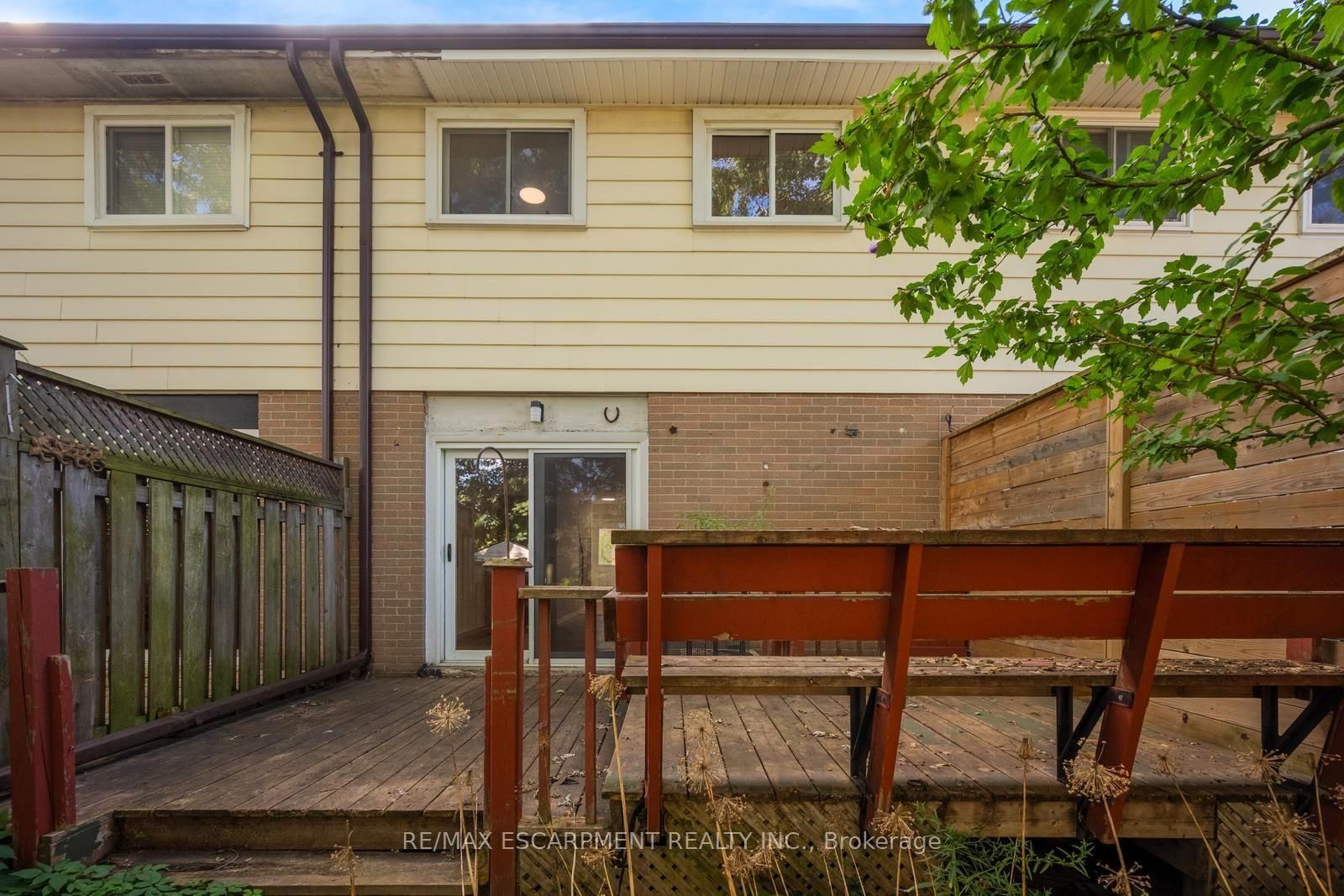 140 Ripley Court • #4 • Oakville, ON photo 34