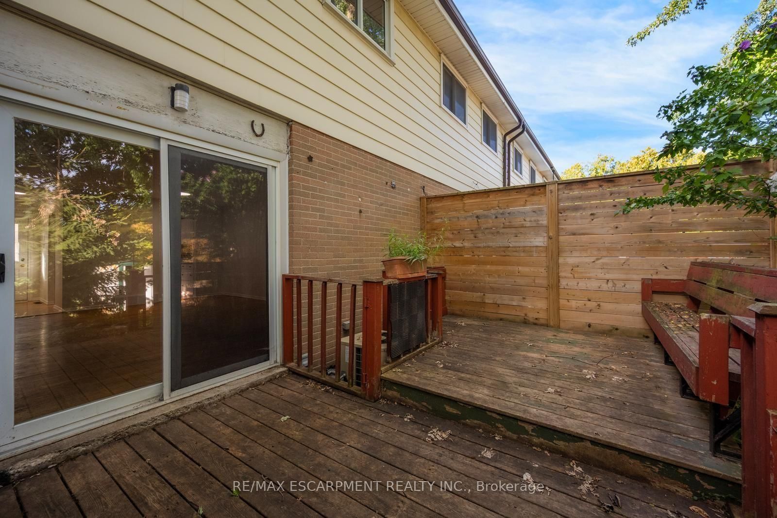 140 Ripley Court • #4 • Oakville, ON photo 35
