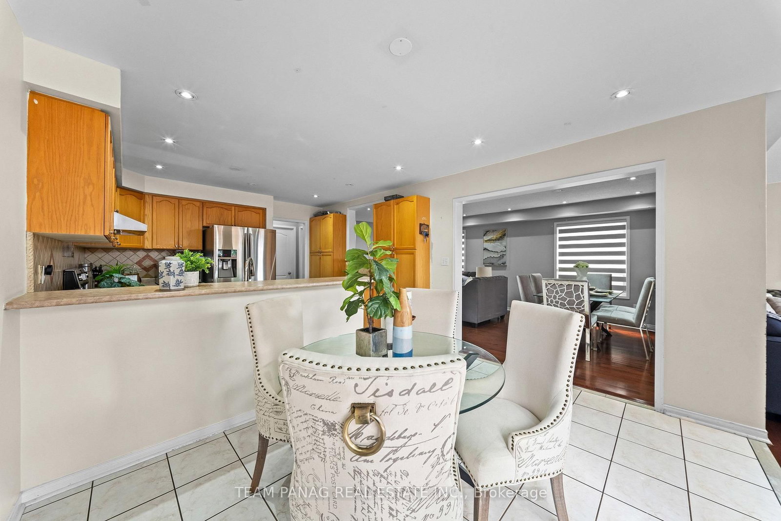48 Sweet Clover Crescent • Brampton, ON photo 18