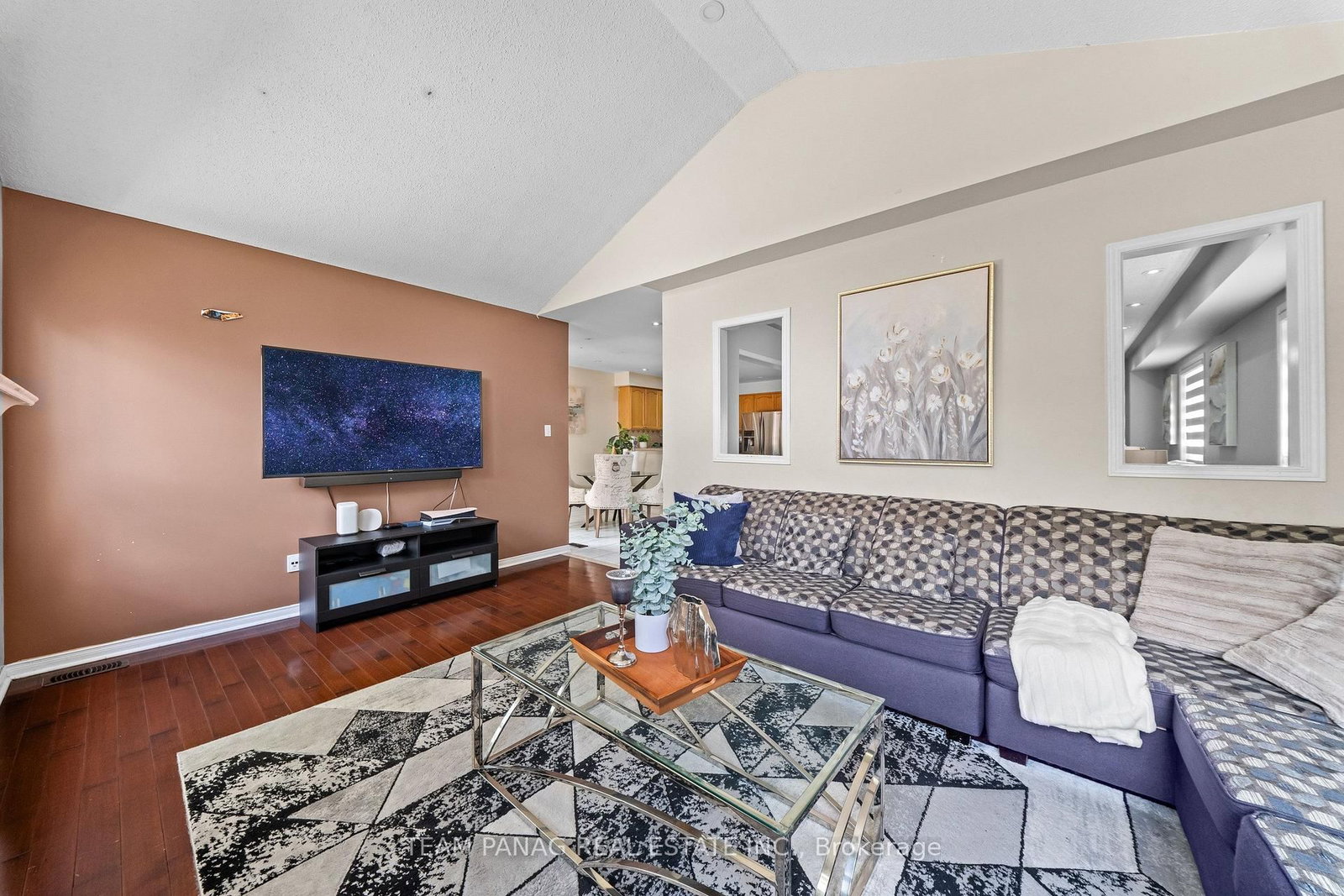 48 Sweet Clover Crescent • Brampton, ON photo 21