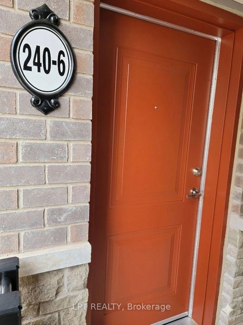 6 - 240 Lagerfeld Drive