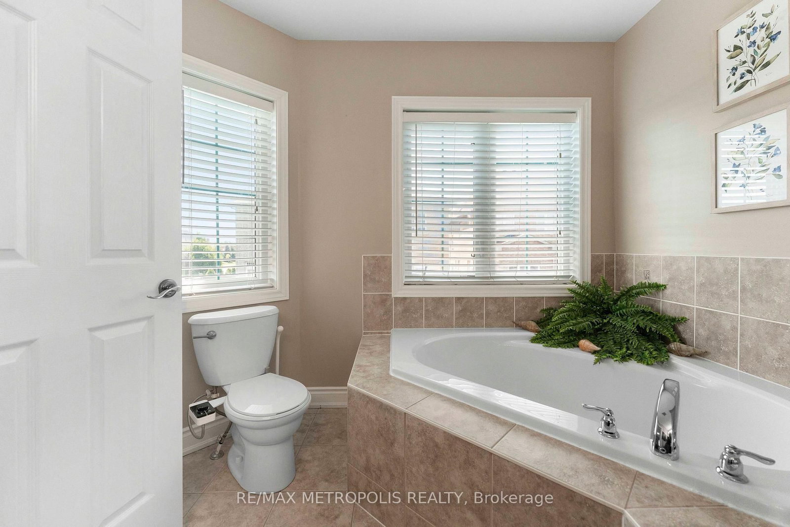 2 Brentwick Drive • Brampton, ON photo 28