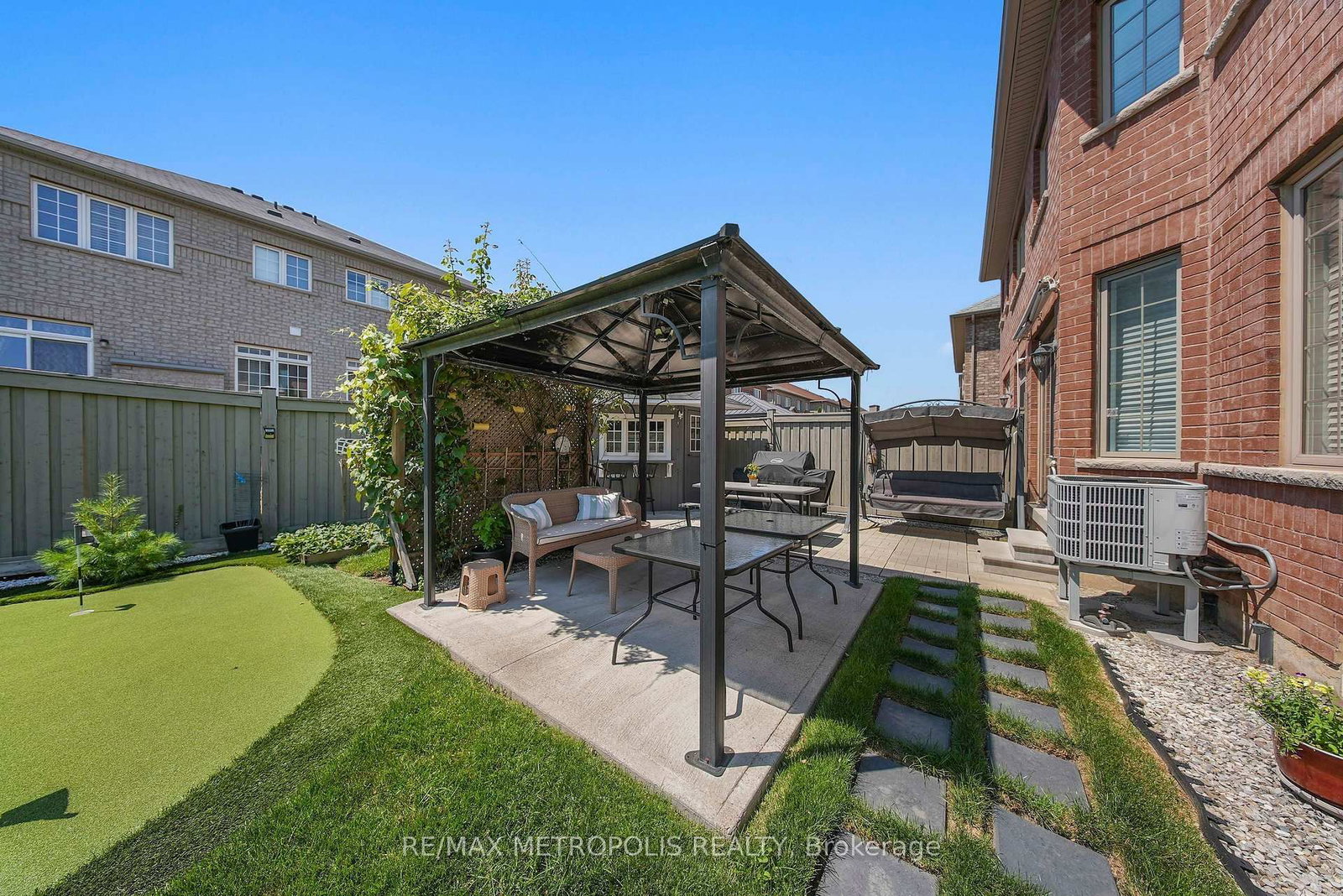 2 Brentwick Drive • Brampton, ON photo 45
