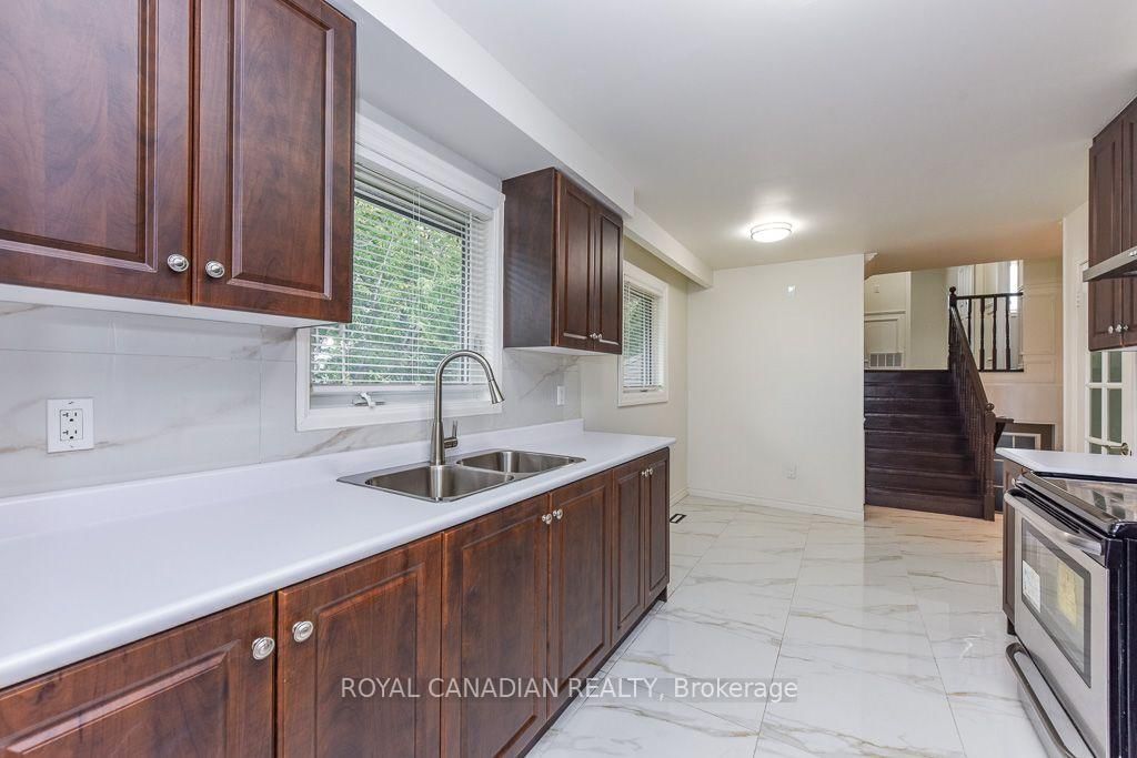 7700 Kittridge Drive • Mississauga, ON photo 12