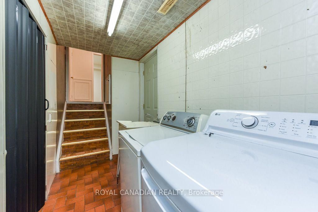 7700 Kittridge Drive • Mississauga, ON photo 35