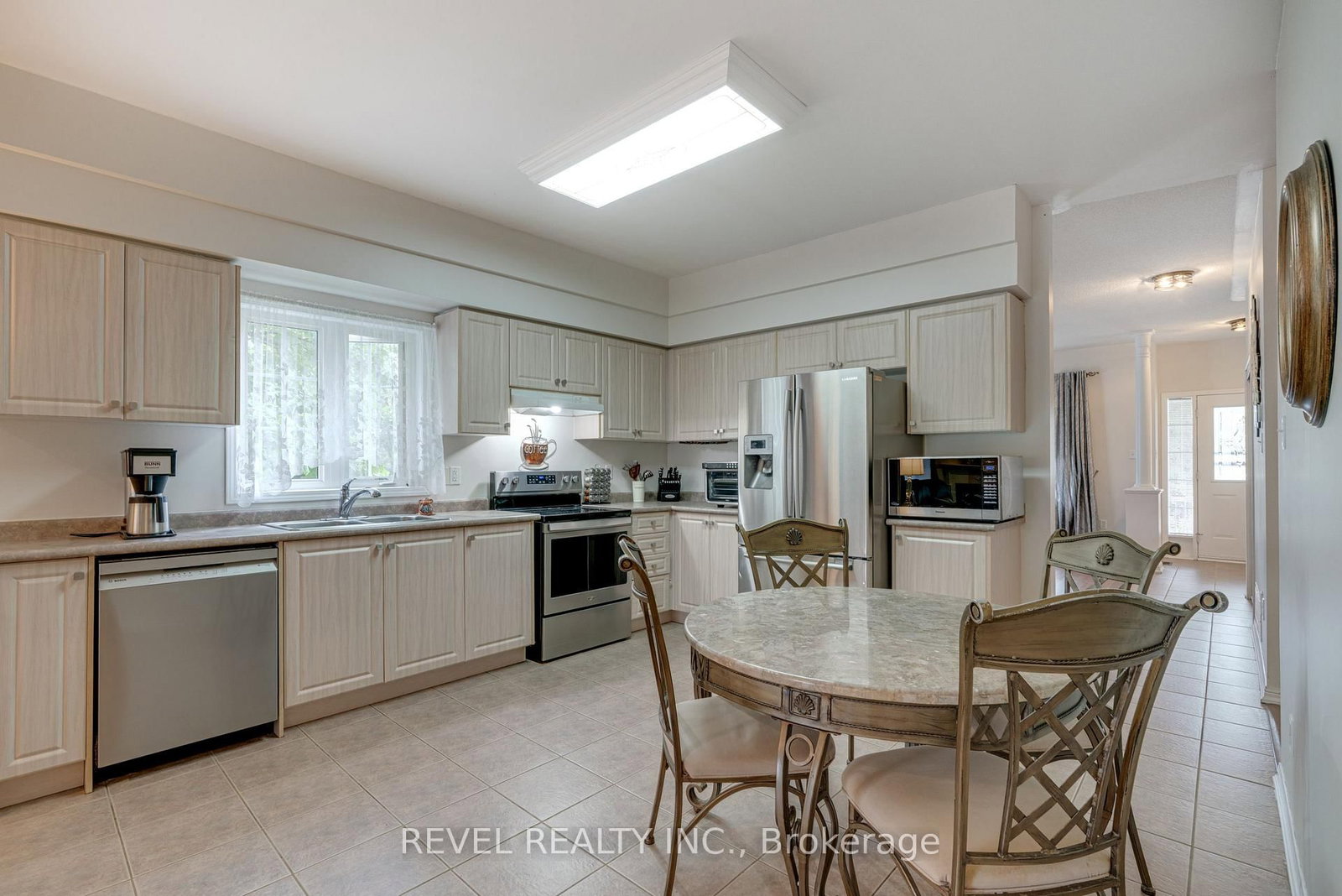 71 Livingston Road • Milton, ON photo 10