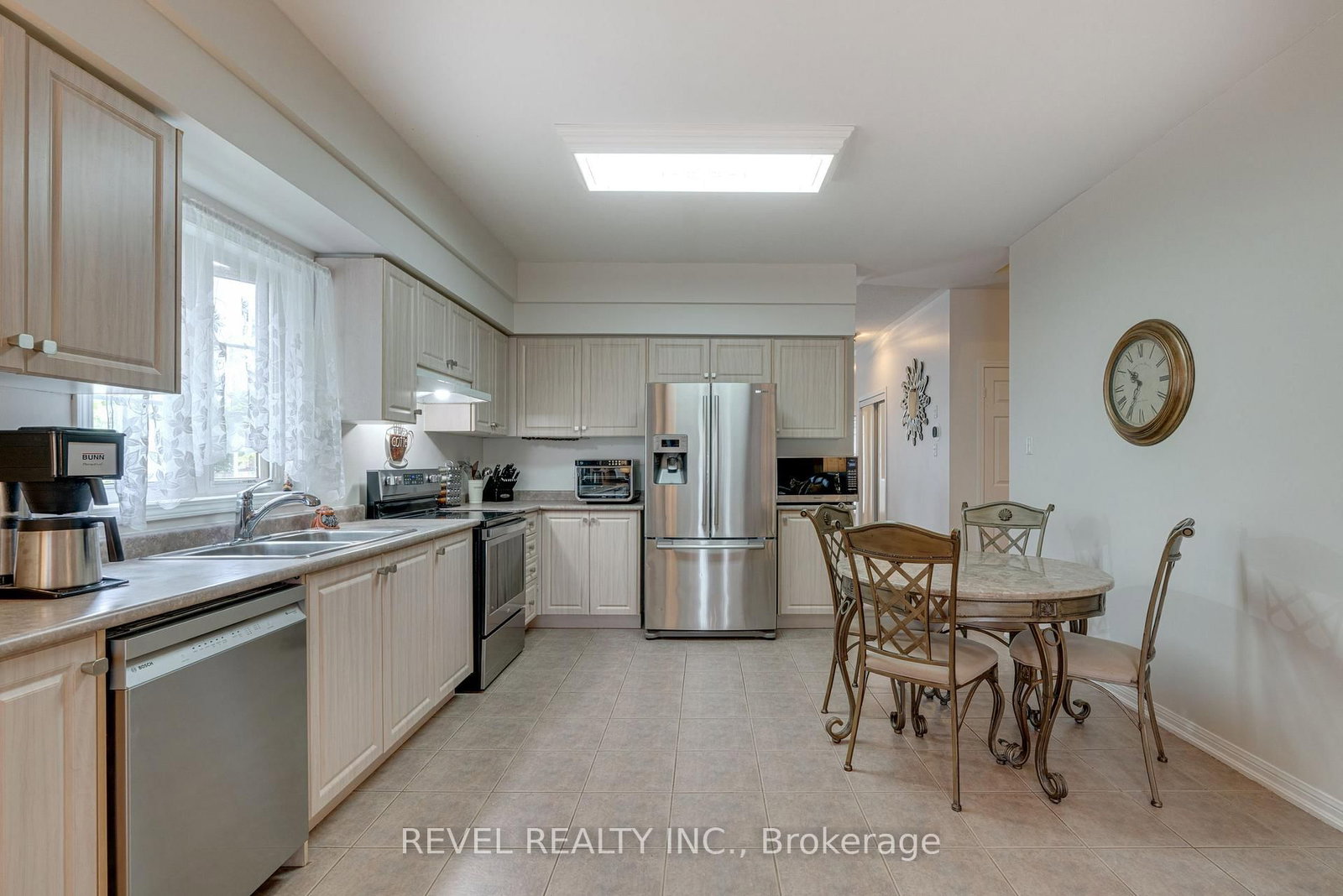 71 Livingston Road • Milton, ON photo 11