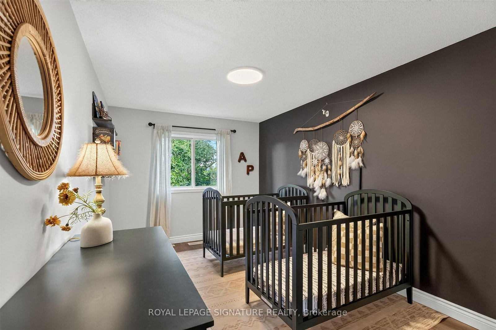 1373 Treeland Street • Burlington, ON photo 13