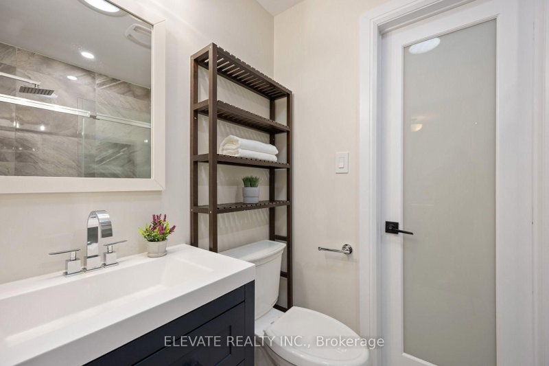 2059 Shawanaga Mississauga,ON L5H 3Z3 — Photo 23
