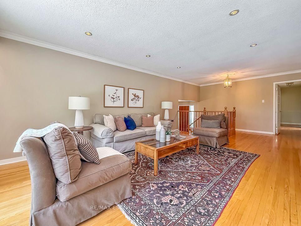 1320 Gatehouse Drive • Mississauga, ON photo 10