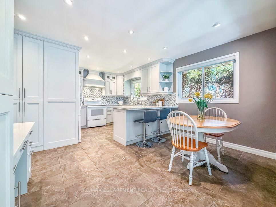 1320 Gatehouse Drive • Mississauga, ON photo 12