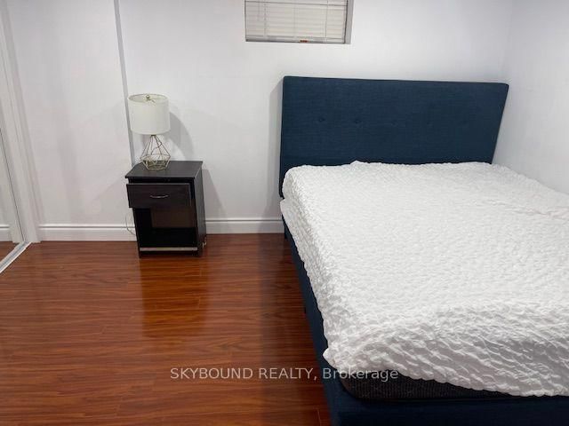 Detached House for lease at BSMT-18 Fenflower Court, Brampton, Ontario, L7A 1H3 - Snelgrove - MLS: W13697384
