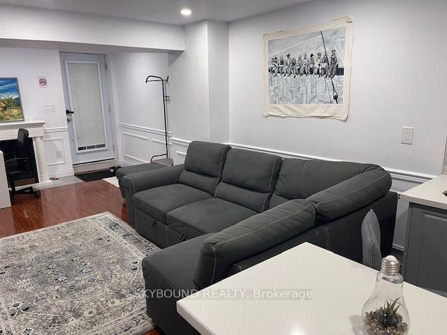 Detached House for lease at BSMT-18 Fenflower Court, Brampton, Ontario, L7A 1H3 - Snelgrove - MLS: W13697384