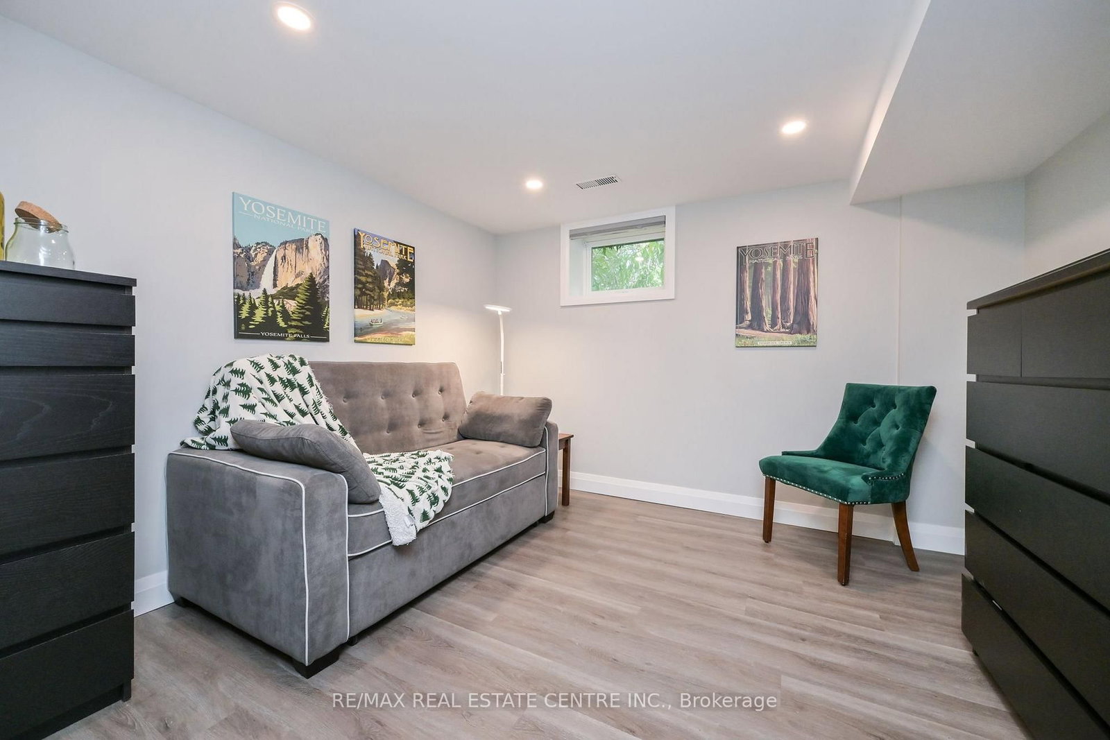 110 John Street • Halton Hills, ON photo 18