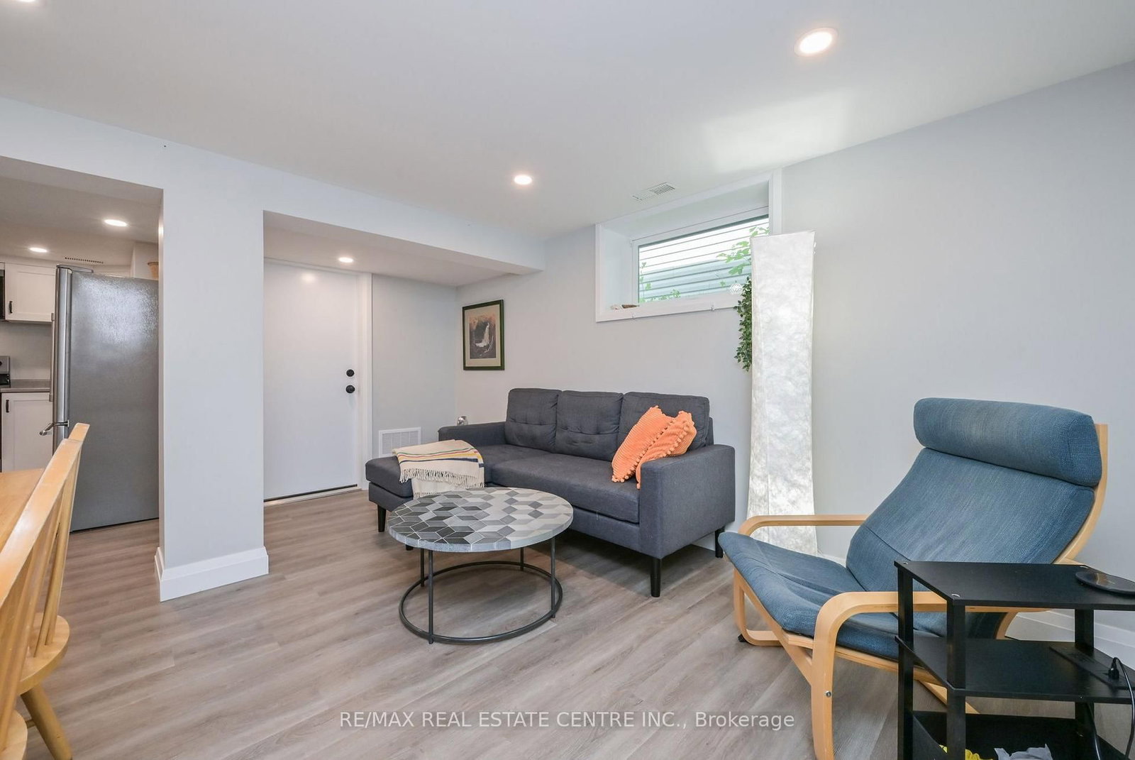 110 John Street • Halton Hills, ON photo 21