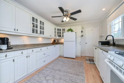 110 John Street • Halton Hills, ON photo 6