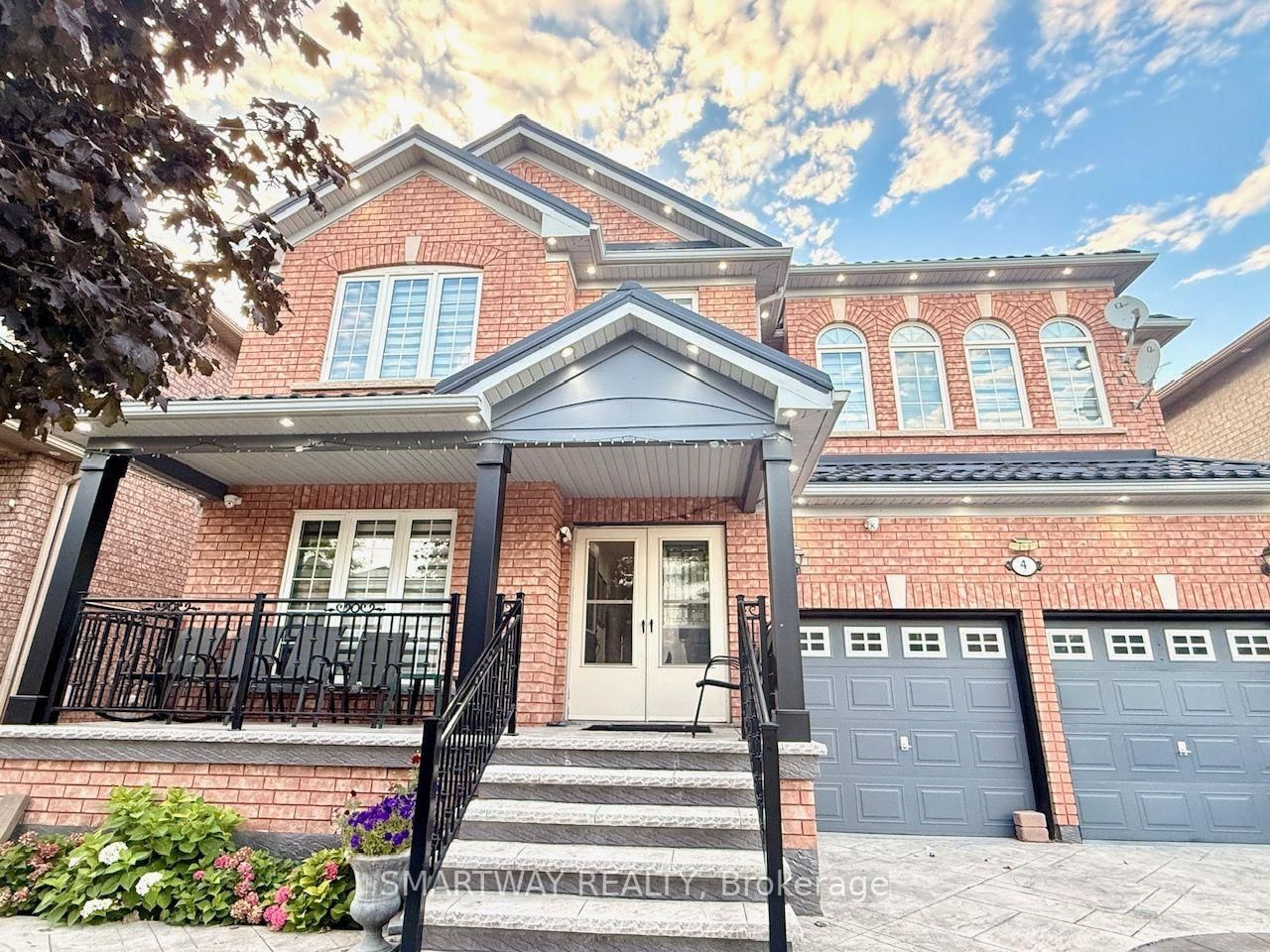 4 Blazing Star Drive • Brampton, ON photo 4