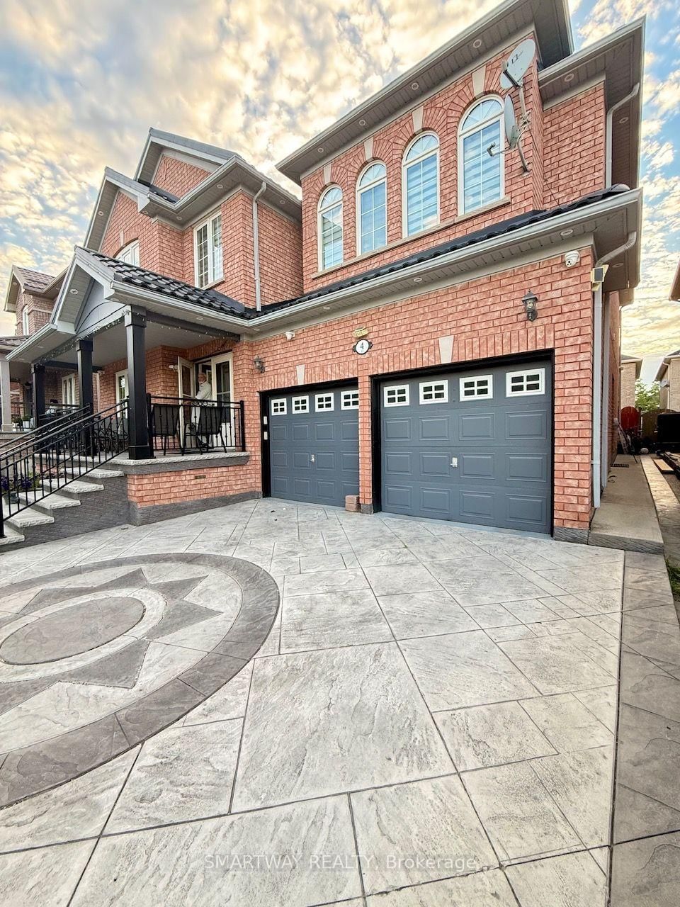4 Blazing Star Drive • Brampton, ON photo 5